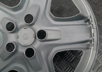   ������� R16 Ford (�� �����)