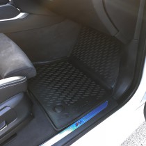 Novline ��������  ������� � ����� BMW X6 (F16) 2014-