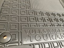Avto Gumm ������� � ����� VW Touran 2015-