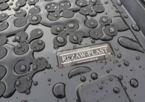 Rezaw-Plast ������� � �������� Audi E-Tron 2018-