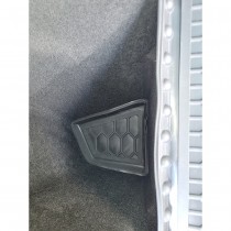 Avto Gumm ������ � �������� Tesla Model Y (������ �������)