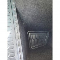 Avto Gumm ������ � �������� Tesla Model Y (������ �������)