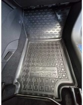 Avto Gumm ������� � ����� Alfa Romeo Junior (hybrid) 2024- 