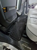 Avto Gumm ������� � ����� Rivian R1/S 2021- (7 ����)  