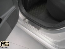 �������� �� ������ �������� TOYOTA AURIS 2013-