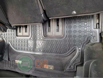 Avto Gumm ������� ��������� ��� Toyota Coroll� Verso 2004-2009 (3-� ���)