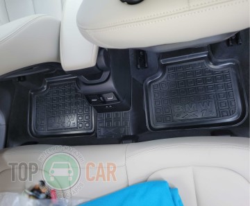 Avto Gumm ������� � ����� BMW X1 F48 2015-2022