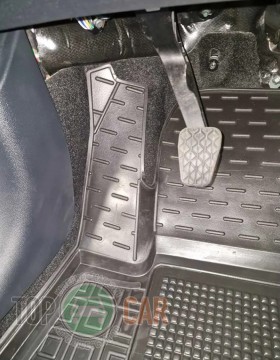 Avto Gumm ������� � ����� Ford Tourneo Courier 2023-