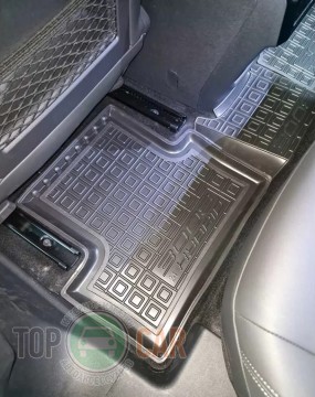 Avto Gumm ������� � ����� Peugeot 3008 2025- (hybrid/��C)