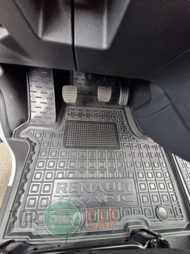 Avto Gumm ������� � ����� Renault Trafic lll 2021- (1+2) �������