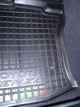 Avto Gumm ������� � ����� Toyota Venza 2012-