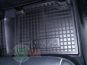 Avto Gumm ������� � ����� Toyota Venza 2012-